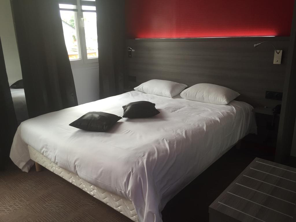 Le Beverl'Inn Flers  Exterior foto