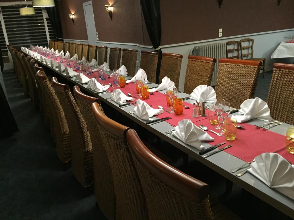Le Beverl'Inn Flers  Exterior foto